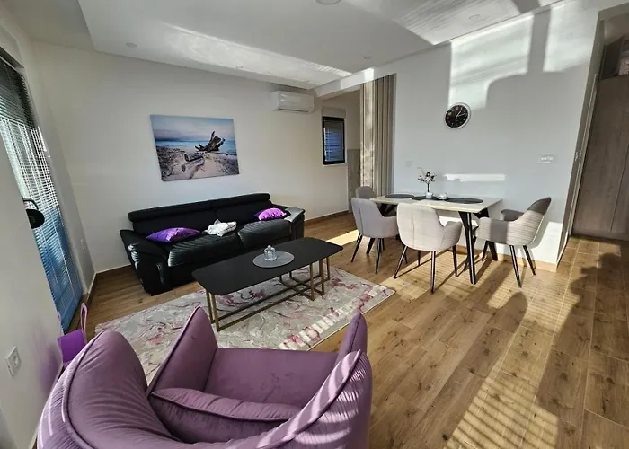 Lila Hedonica Apartman *